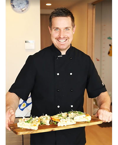 Niki S Kitchen 英語料理教室 ニュージーランド料理教室ダミアン先生の夏のシーフード対決 海老のムースとスモークサーモンのムース